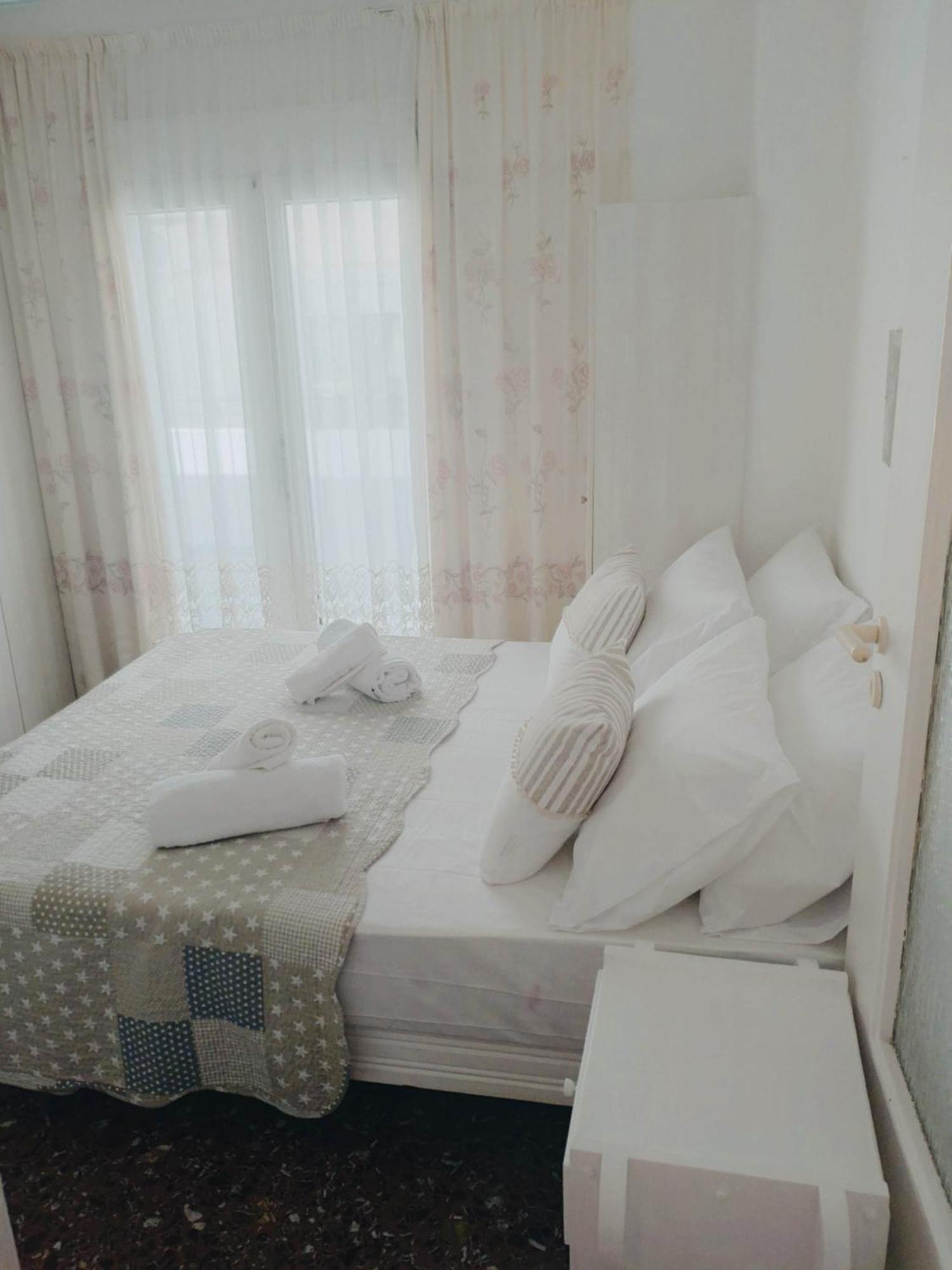 Sunny Central New Classic House 이라클리온 외부 사진
